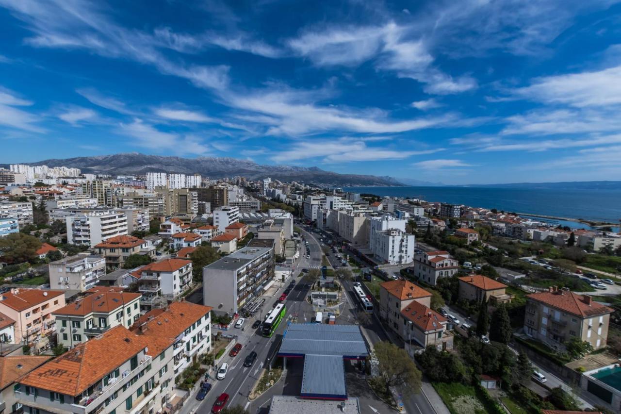 Penthouse Horizont Apartment Split Exterior foto